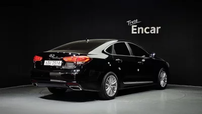 Hyundai Aslan
