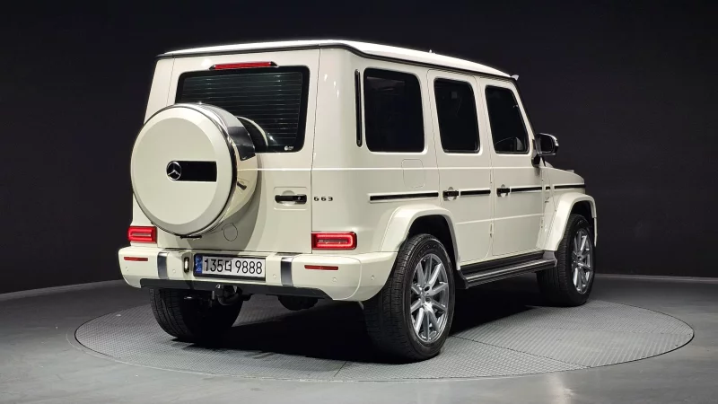 Mercedes-Benz G-Class