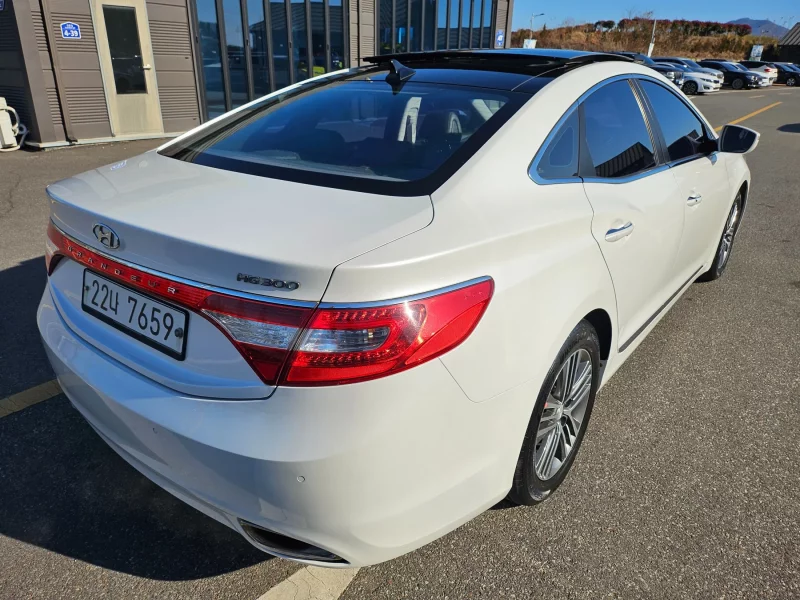 Hyundai Grandeur