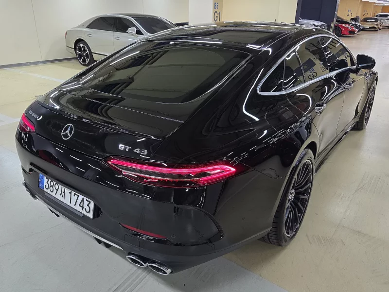 Mercedes-Benz AMG GT