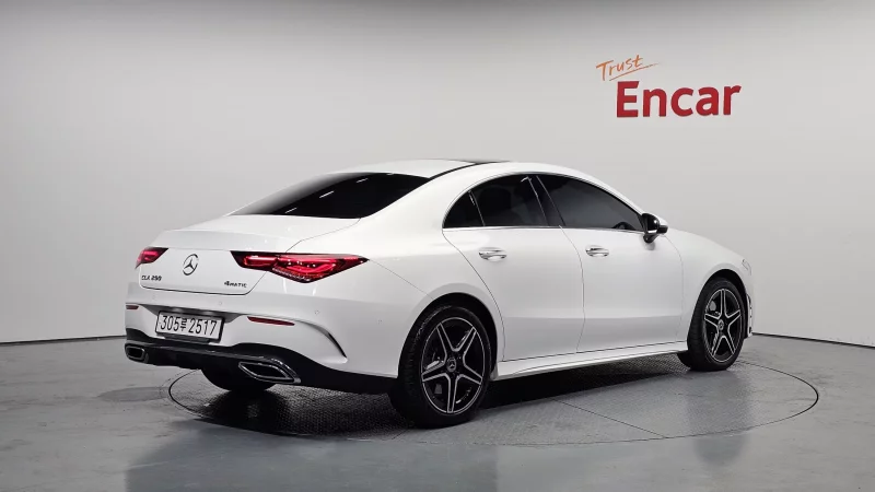 Mercedes-Benz CLA-Class