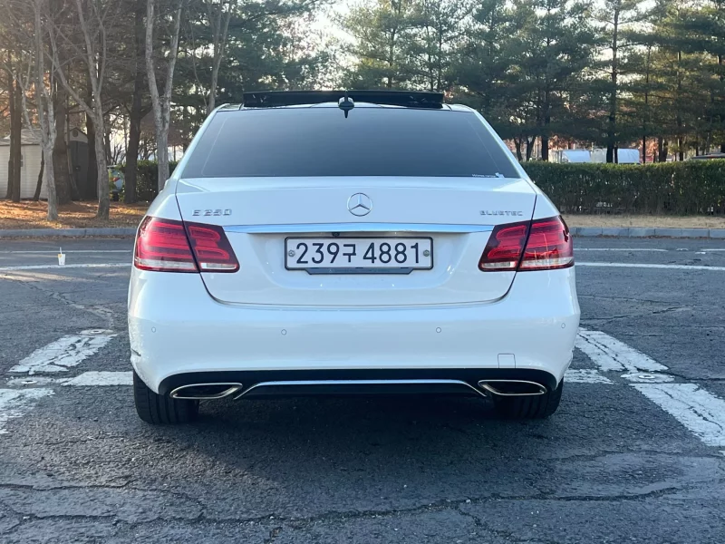 Mercedes-Benz E-Class