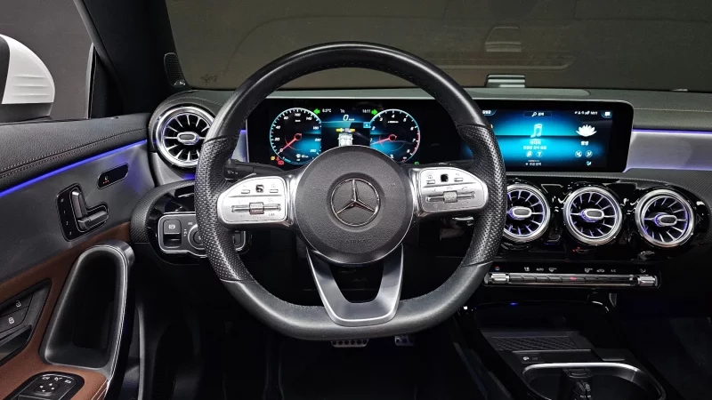 Mercedes-Benz CLA-Class