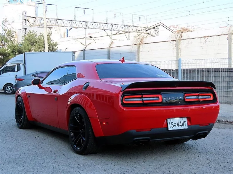 Dodge Challenger