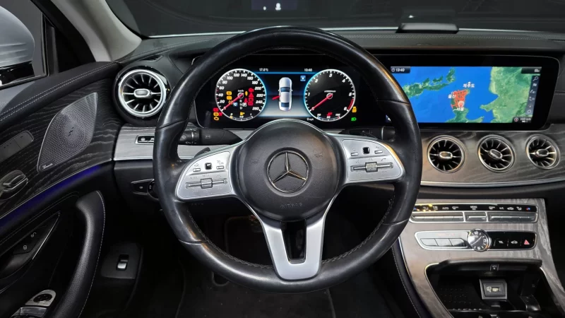 Mercedes-Benz CLS-Class