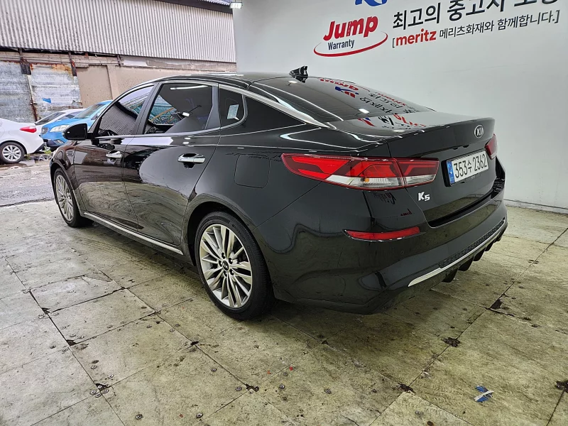 Kia K5
