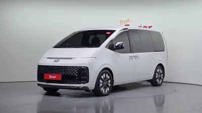 Hyundai Staria