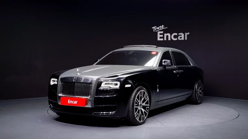 Rolls-Royce GHOST