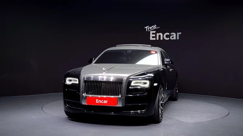 Rolls-Royce GHOST