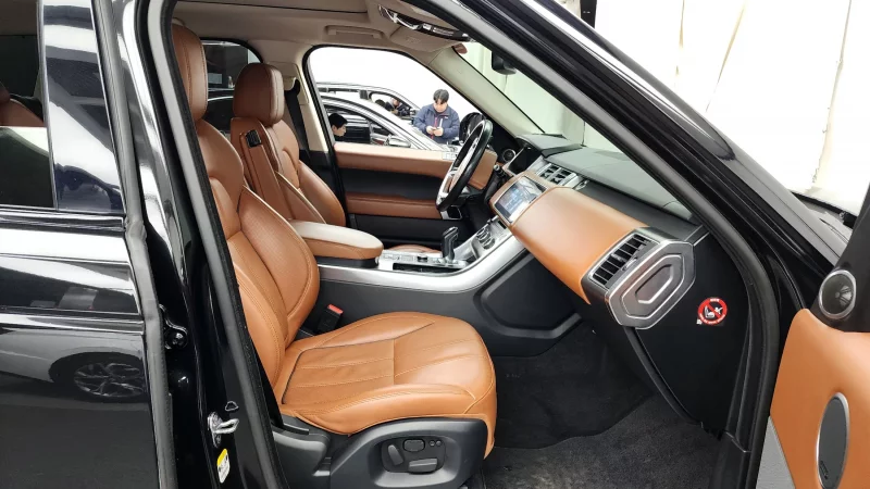 Land Rover RANGE ROVER SPORT