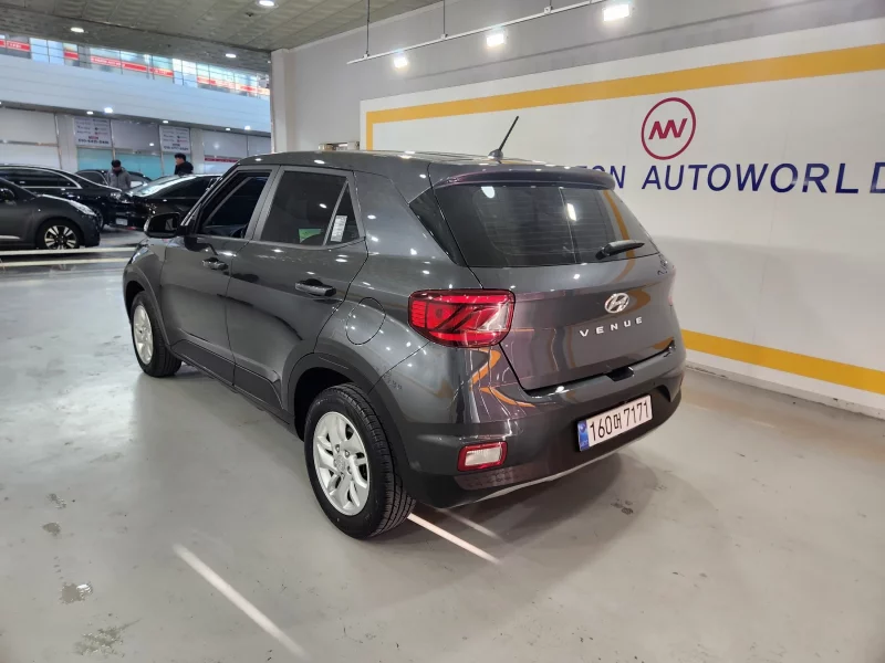 Hyundai Venue