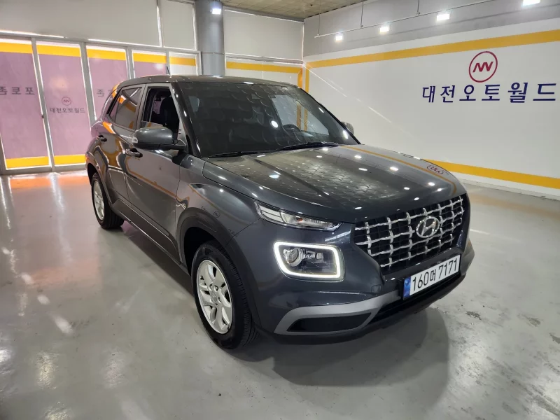 Hyundai Venue