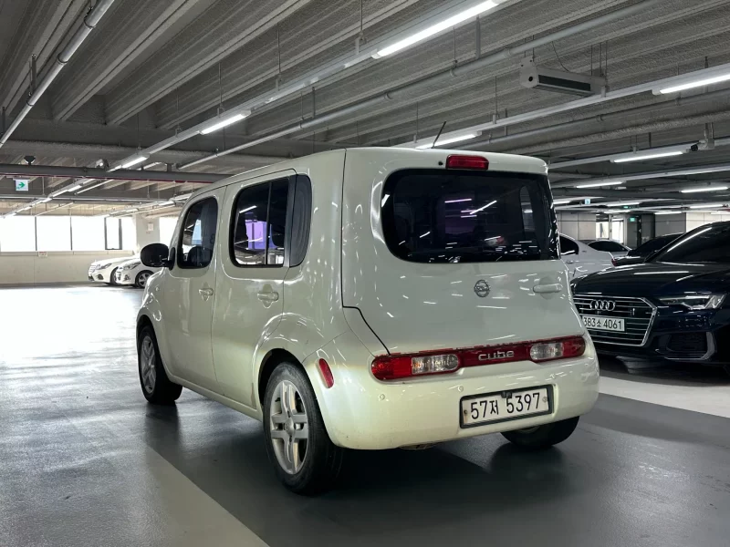 Nissan CUBE