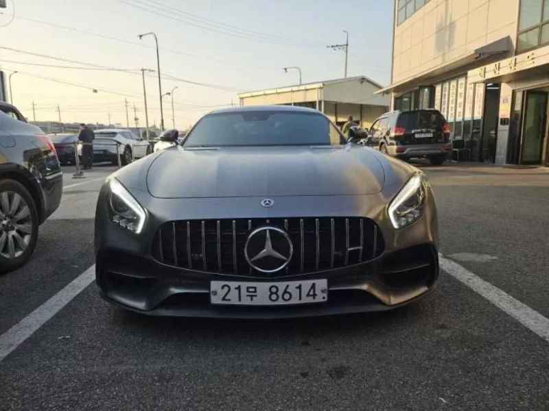 Mercedes-Benz AMG GT