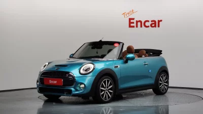 MINI Cooper Convertible