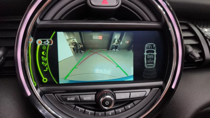 MINI Cooper Convertible