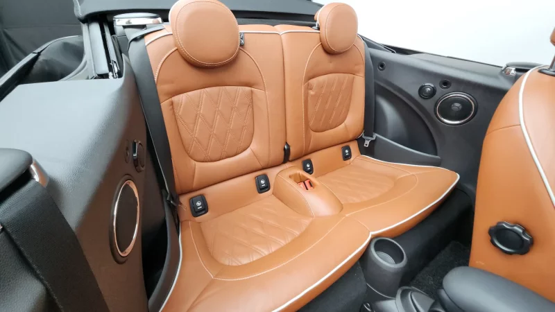 MINI Cooper Convertible