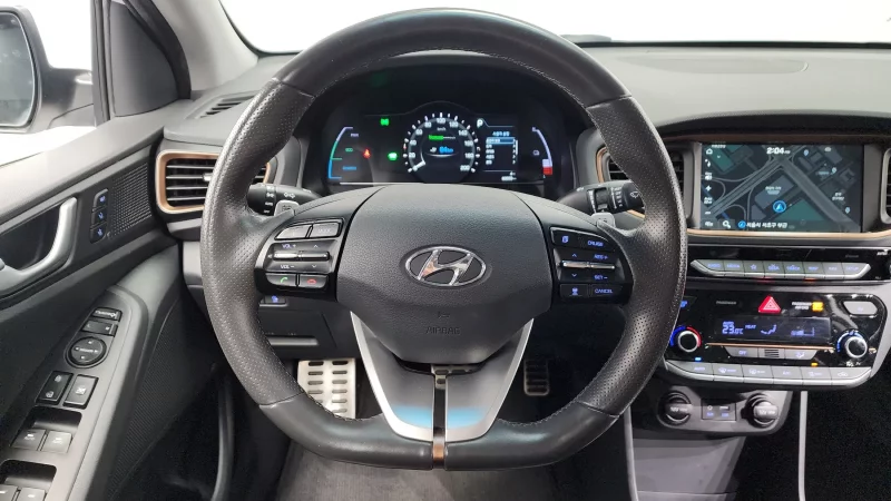 Hyundai Ioniq