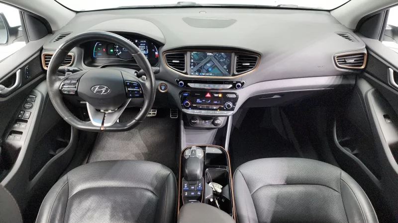Hyundai Ioniq