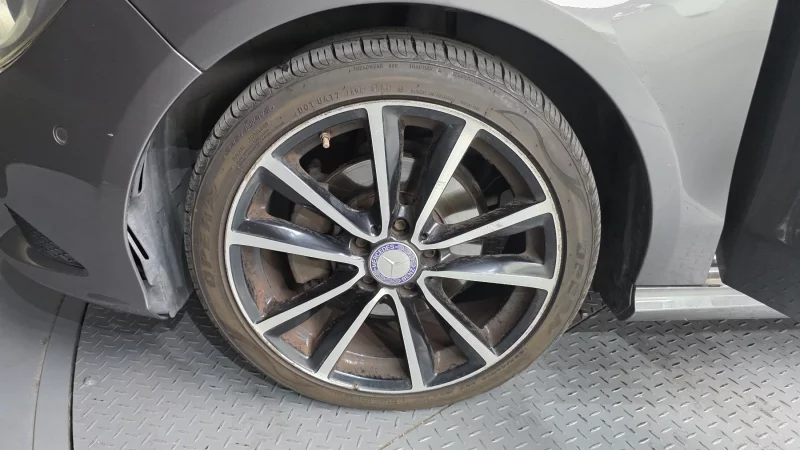 Mercedes-Benz CLA-Class