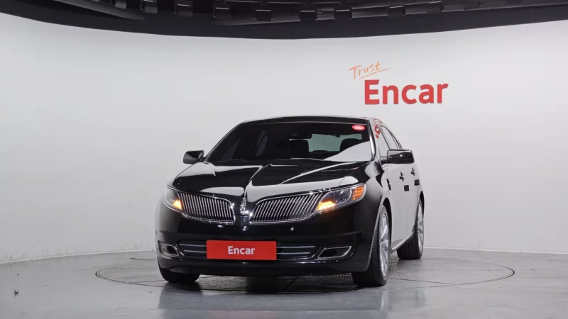 Lincoln MKS