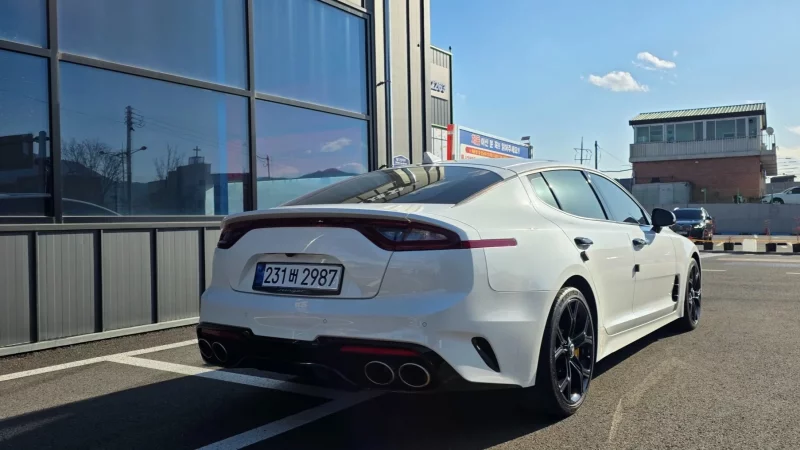 Kia Stinger