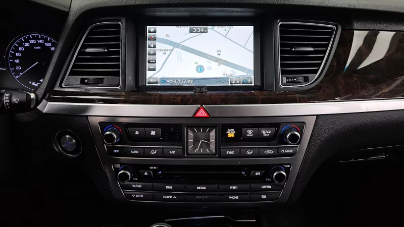 Hyundai Genesis