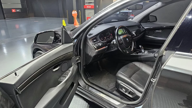 BMW 5-Series Gran Turismo