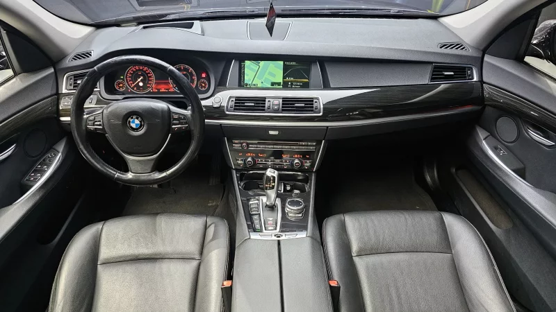 BMW 5-Series Gran Turismo