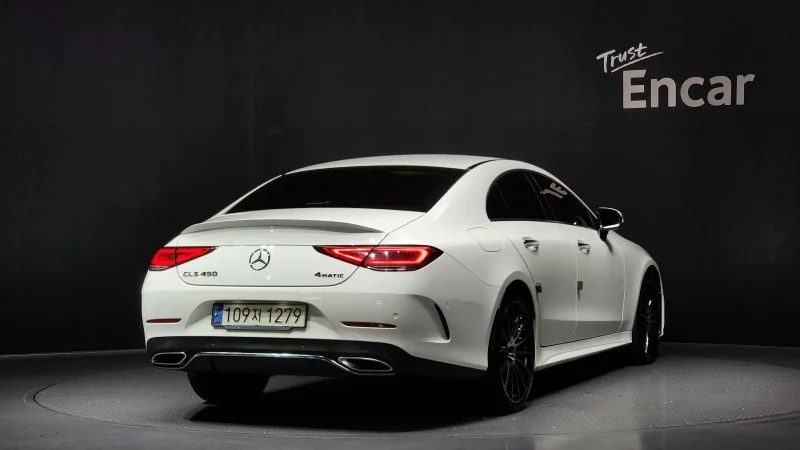 Mercedes-Benz CLS-Class