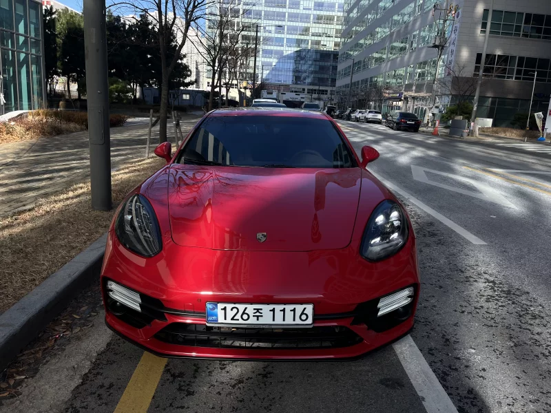 Porsche PANAMERA