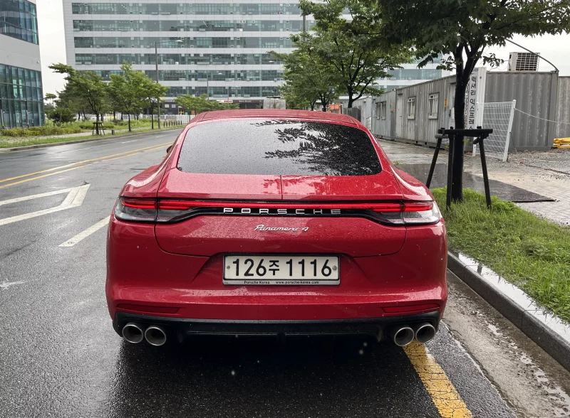 Porsche PANAMERA