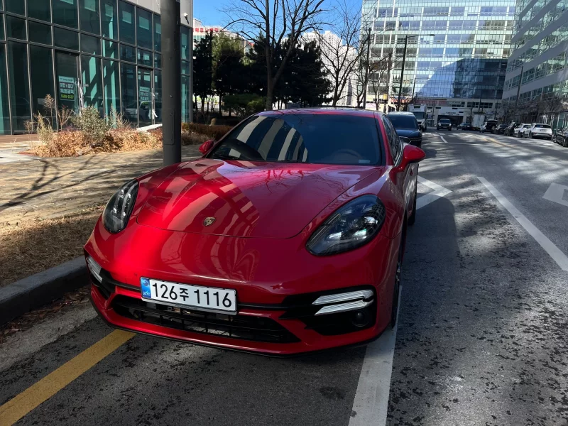 Porsche PANAMERA