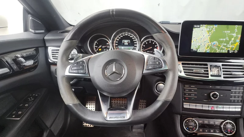 Mercedes-Benz CLS-Class