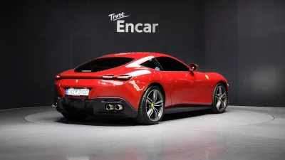 Ferrari ROMA