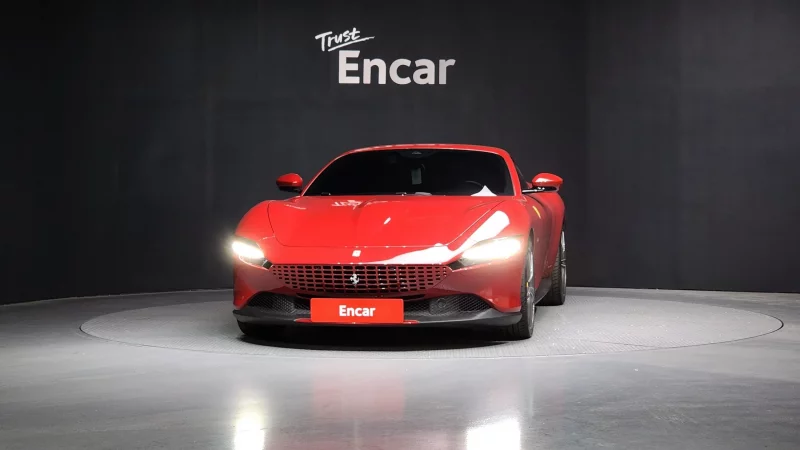 Ferrari ROMA
