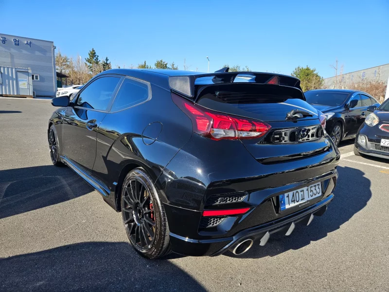 Hyundai Veloster