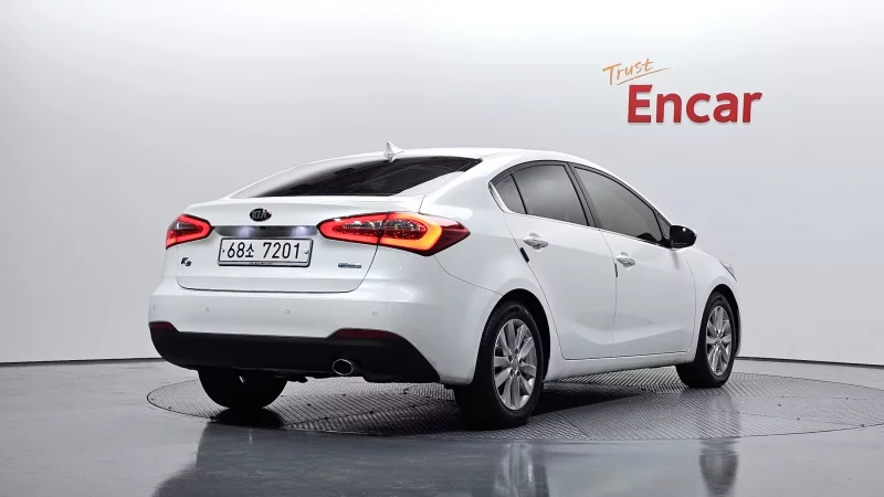 Kia K3