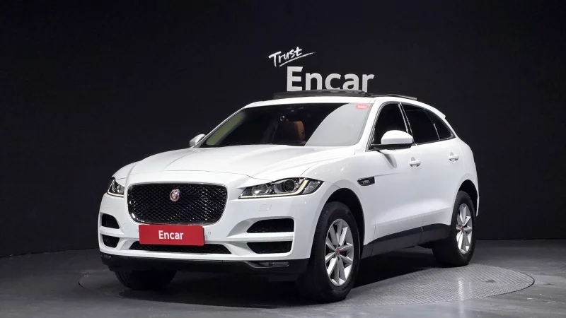 Jaguar F-PACE