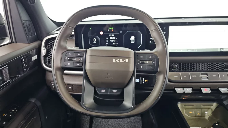 Kia Tasman