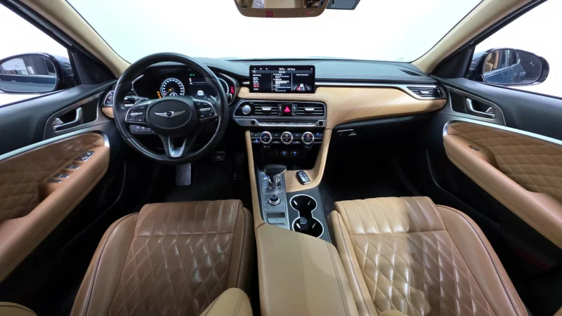 Genesis G70