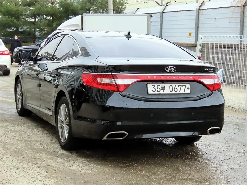 Hyundai Grandeur