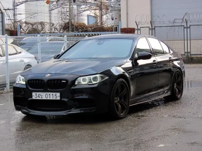 BMW M5