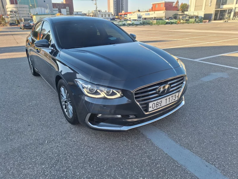 Hyundai Grandeur