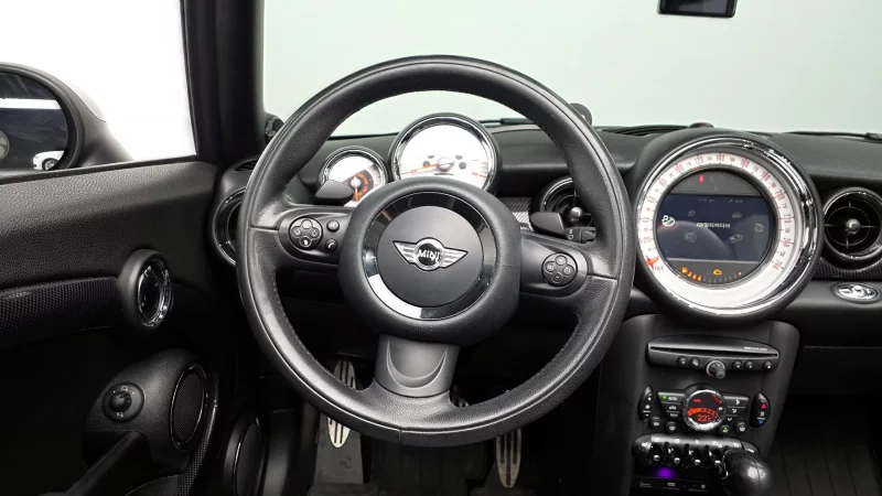 MINI Cooper Convertible