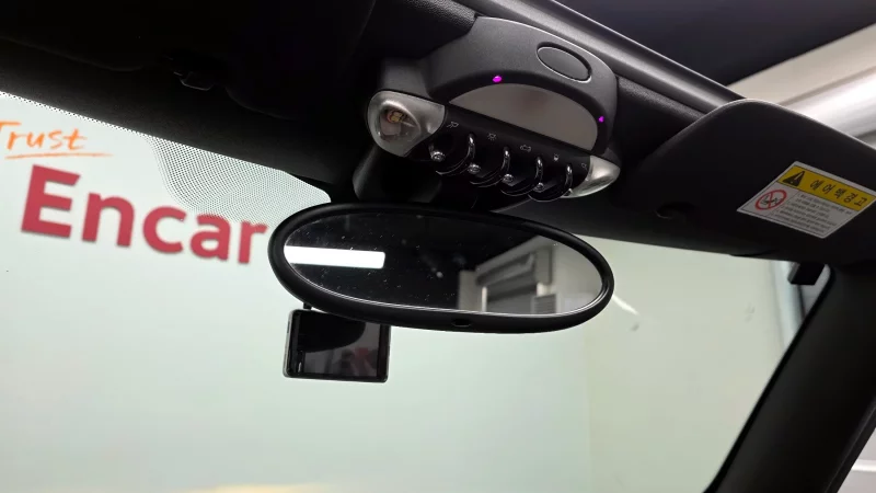 MINI Cooper Convertible