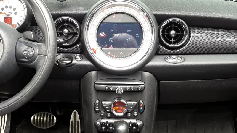 MINI Cooper Convertible