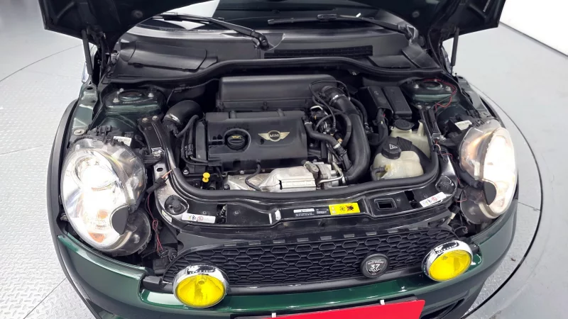 MINI Cooper Convertible