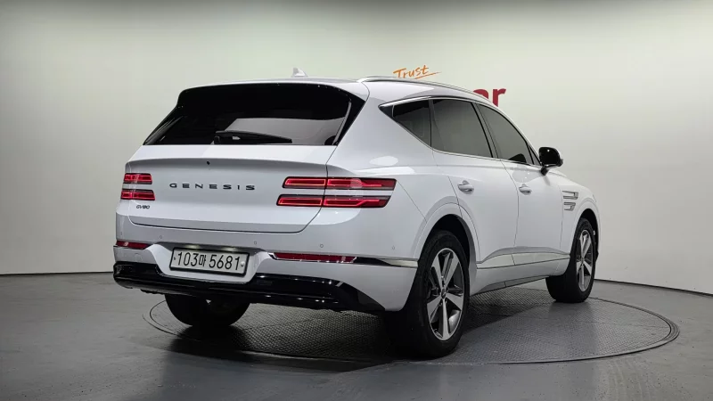 Genesis GV80