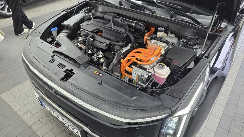 Kia K8